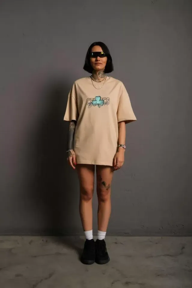 Kadın Sırt Baskılı T-shirt - Bej