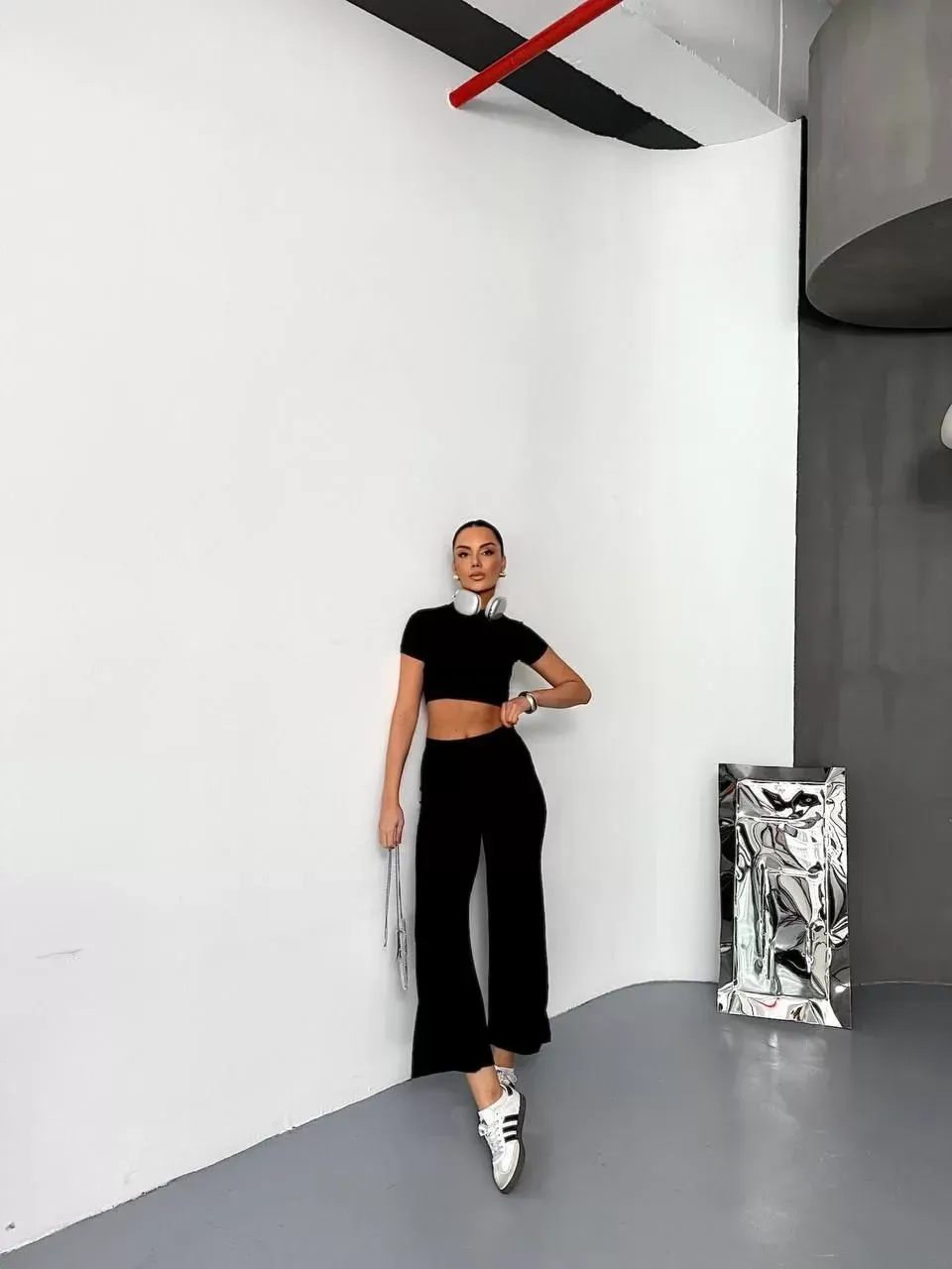 Osy Modal Yumuşak Dokulu Kumaş Kısa Kollu Crop Alt ispanyol Paça Pantalon ikili Takım - Siyah