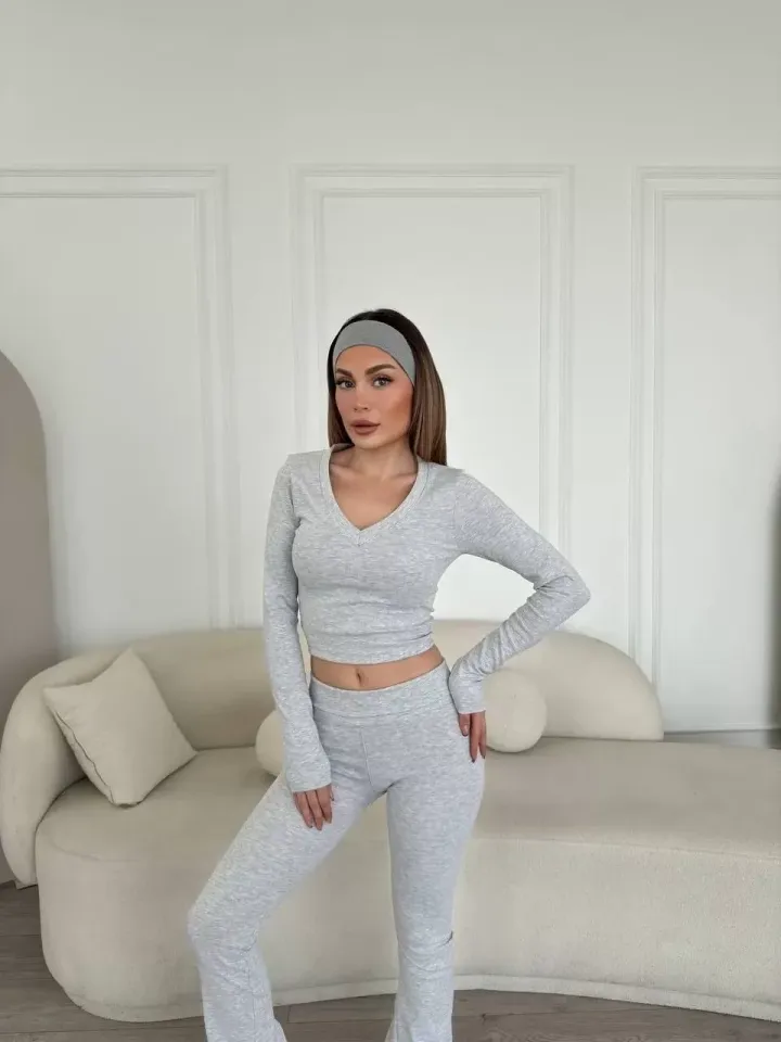 V yaka uzun kollu bluz İspanyol paçalı tayt İkili Takım - Gri